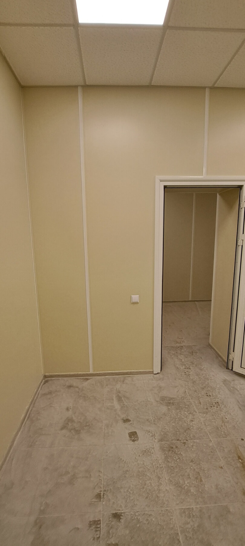 Тренди оздоблення офісів 2024: вогнестійкість та естетика